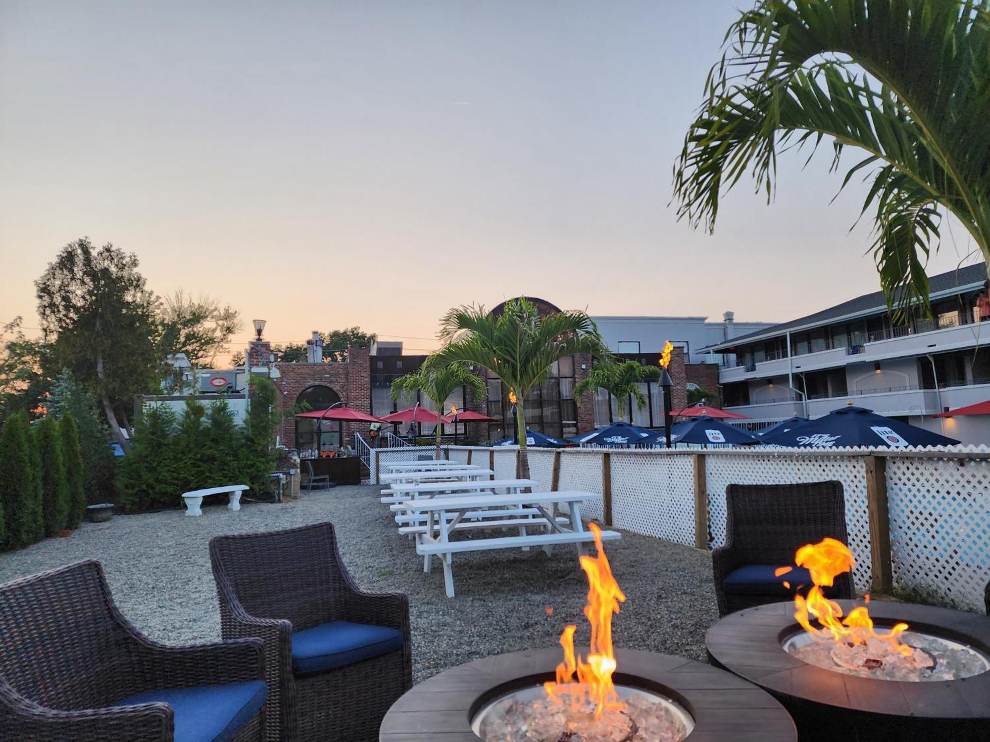 The Shore Club Spring Lake Heights Exteriör bild